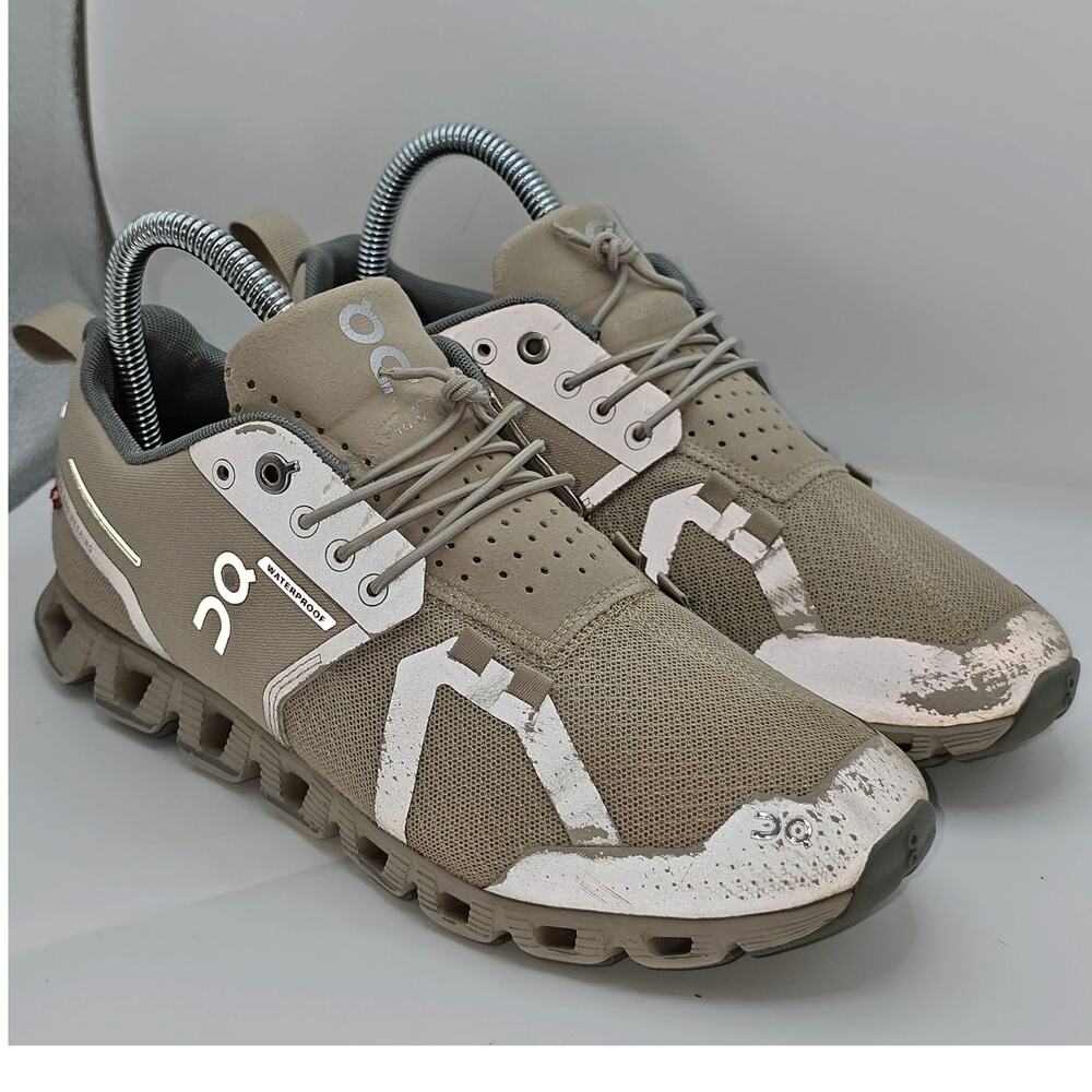 On Cloud Waterproof Sand Lunar Womens 7 UK 5 Running Shoes Athletic Sneakers